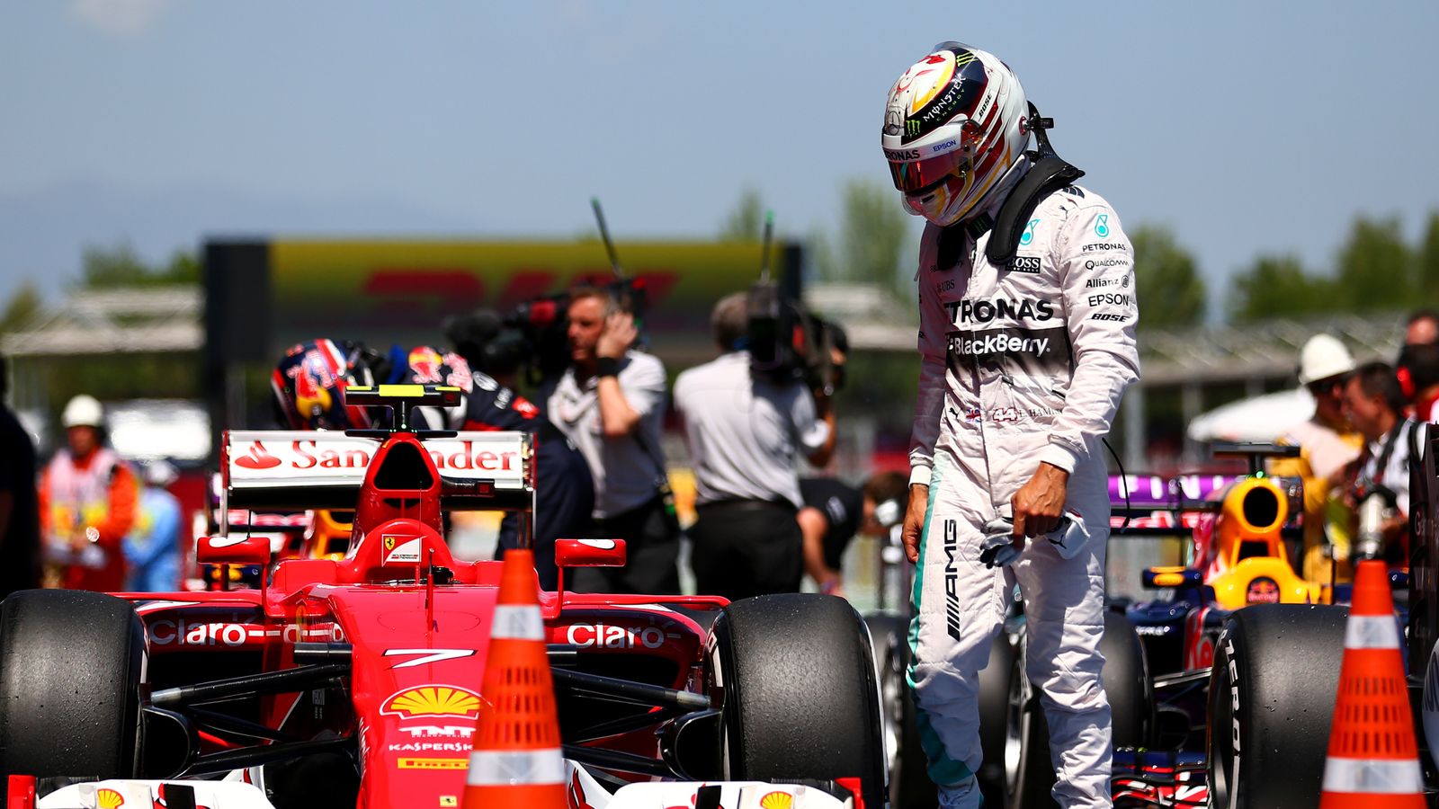 Ferrari Rule Out Signing Lewis Hamilton From Mercedes For 2016 F1 News 