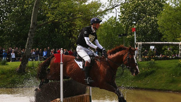 William Fox-Pitt fell from Reinstated  on the cross country at Lion D'Angers