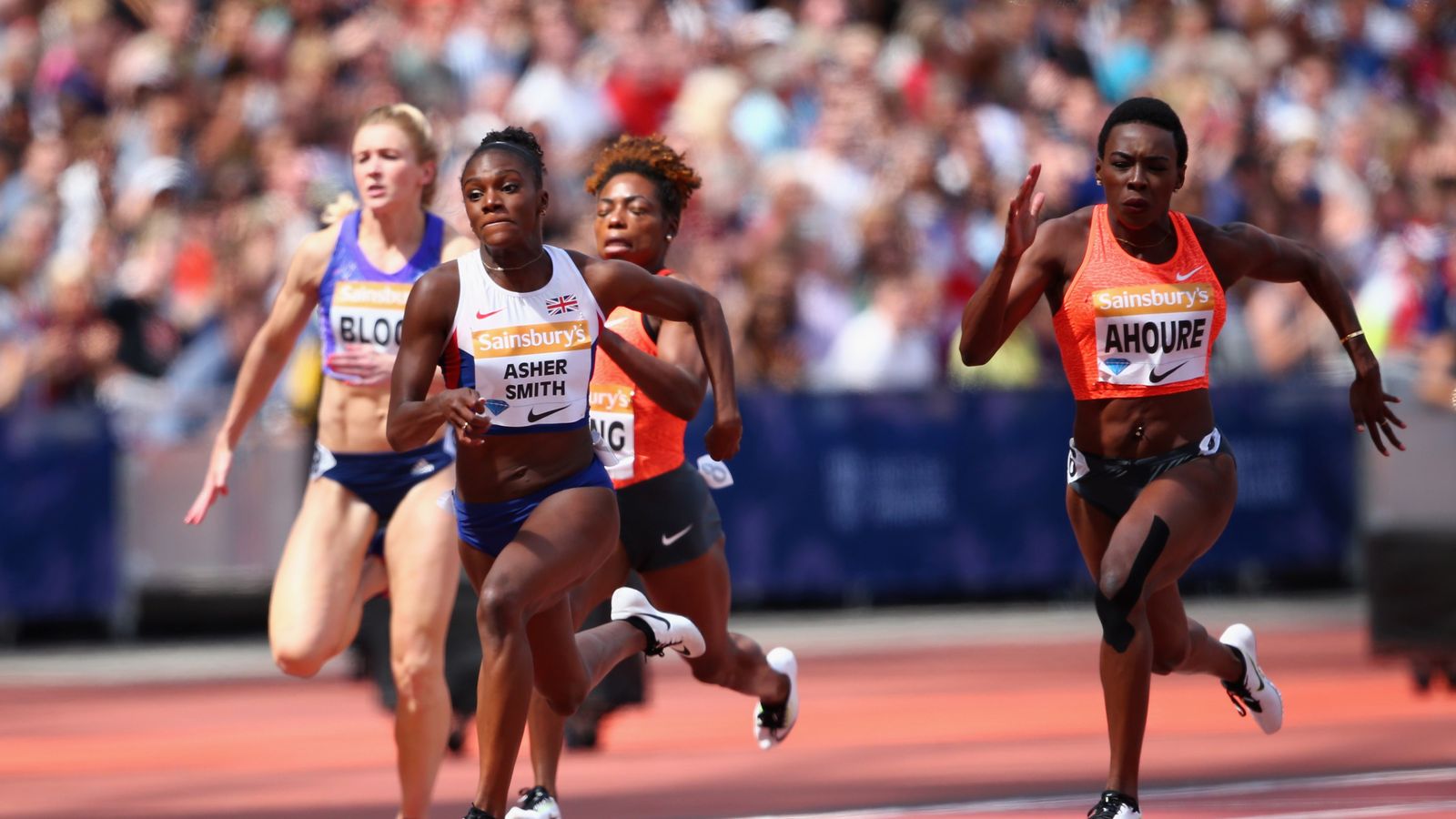 Dina Asher Smith Breaks 11 Second Mark For 100m At Anniversary Games