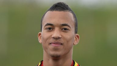 Image of David Henen: Staying with Fleetwood
