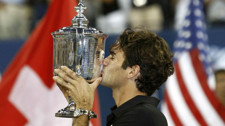 Federer swept to his fourth successive US Open crown in 2007