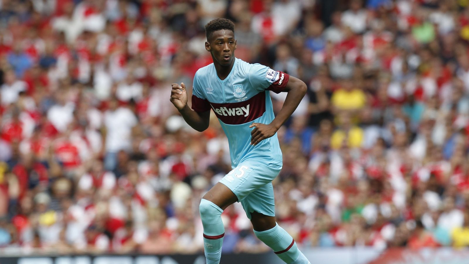 Who is Reece Oxford? We profile West Ham's youngestever Premier League