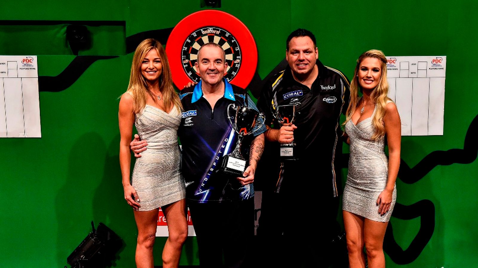 Phil Taylor beats Adrian Lewis to win Sydney Darts Masters title