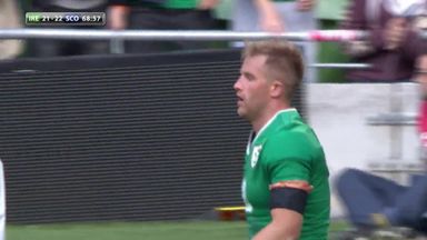 Ireland score the perfect kick and catch try