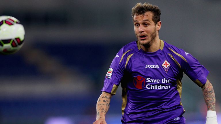 Alessandro Diamanti in action for Fiorentina in a Serie A match against Lazio in March