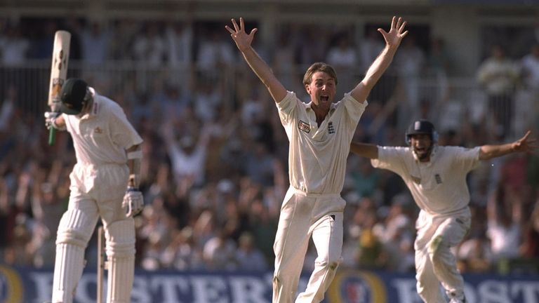 Phil Tufnell sparked jubilant scenes at the Oval in 1997