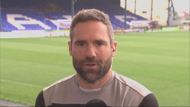 Image of David Dunn: Adds Richard Eckersley to Oldham's squad