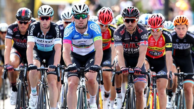 Mark Cavendish (front left) and former race leader Elia Viviani finished in a group almost 22 minutes down
