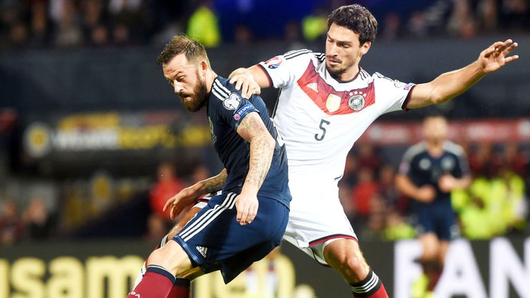 Steven Fletcher (l) and his Scotland team-mates were beaten 3-2 by Germany last time out