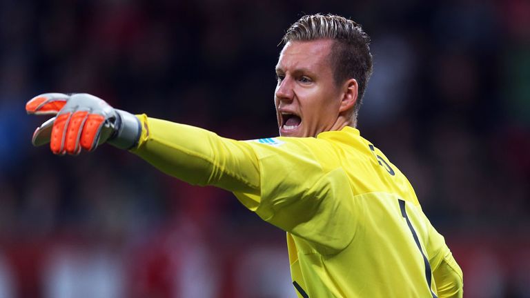 Atletico Madrid have joined the race to sign Bayer Leverkusen goalkeeper Berndt Leno