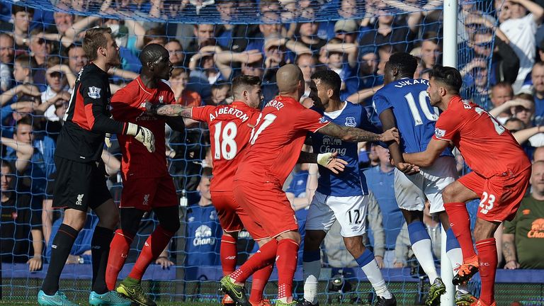 Liverpool's Mamadou Sakho (second left) and Everton's Romelu Lukaku (second right) clashed in the second half