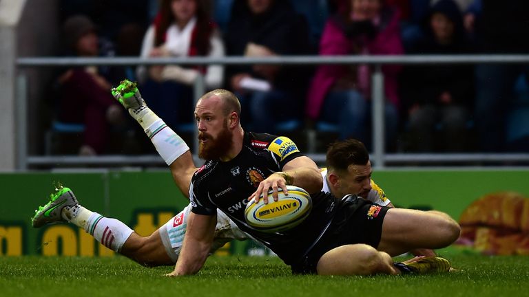 James Short of Exeter Chiefs dives over for his side's first try