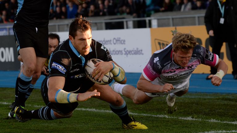 Sean Lamont slides in to score Glasgow's first try