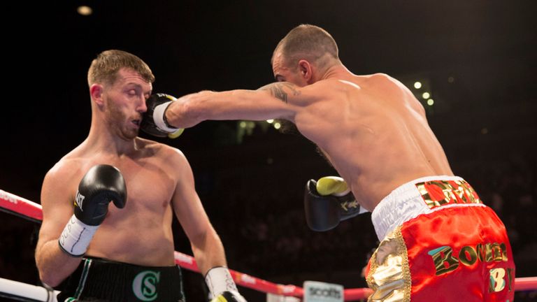 Sean Dodd caught Scott Cardle on the counter throughout 12 tough rounds