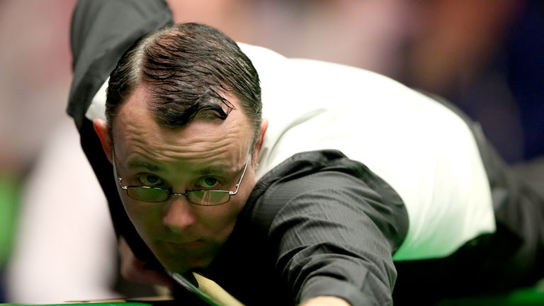 World No 13 Martin Gould (L) was beaten by amateur schoolboy Yuan Sijun in the first round of the China Open