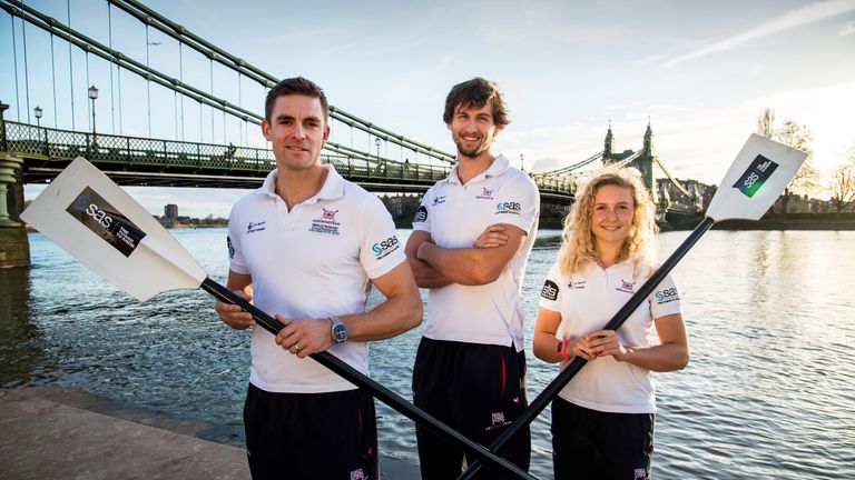Jessica Leyden alongside Team GB rowers Pete Reed (left) and Paul Bennett (centre)