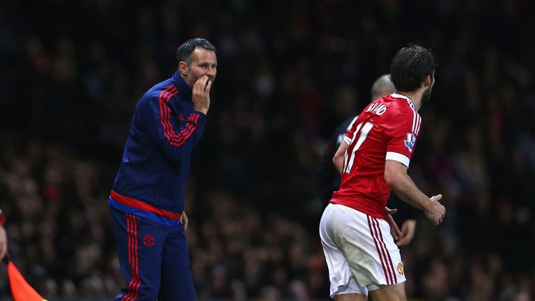 Steve Round thinks Ryan Giggs should eventually take over at Man Utd