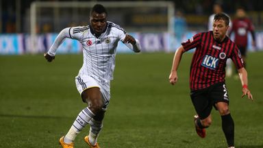 Image of West Ham have agreed a loan move for Fenerbahce striker Emmanuel Emenike