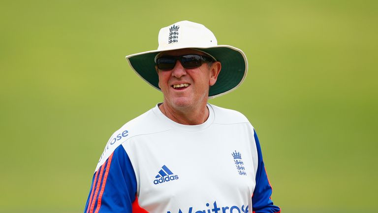 Coach Trevor Bayliss wants England to adopt a bold approach at World Twenty20