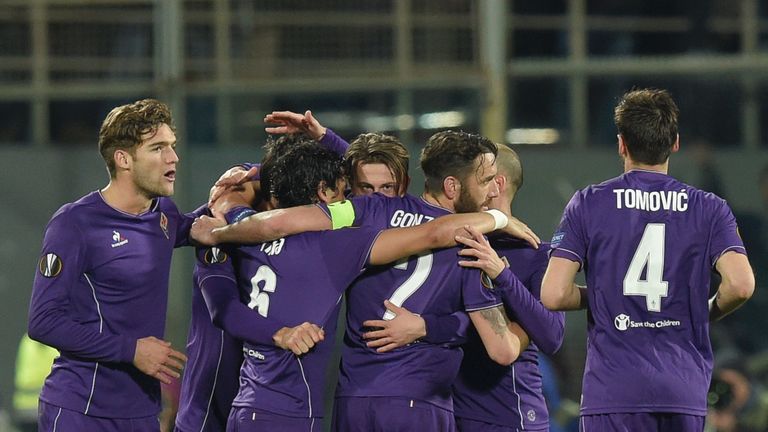 Fiorentina celebrate their equaliser against Spurs