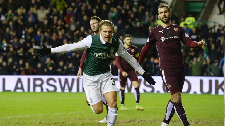 jason-cummings-hibernian-hearts_3417016.