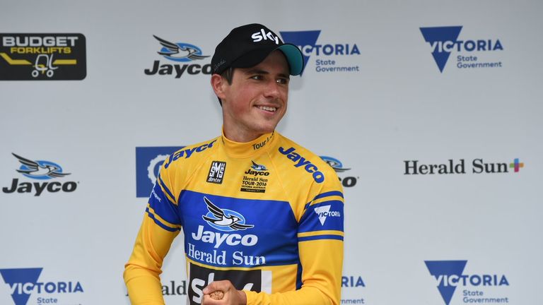 Kennaugh leads Froome at the top of the general classification by seven seconds