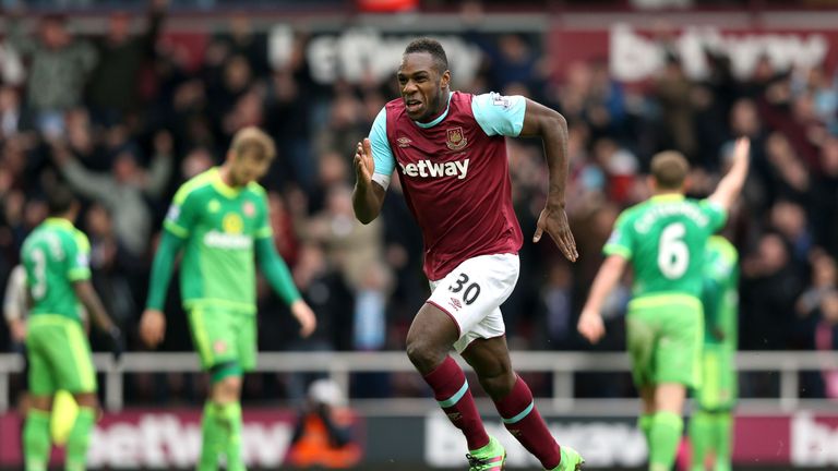 Antonio celebrates his winner against Sunderland