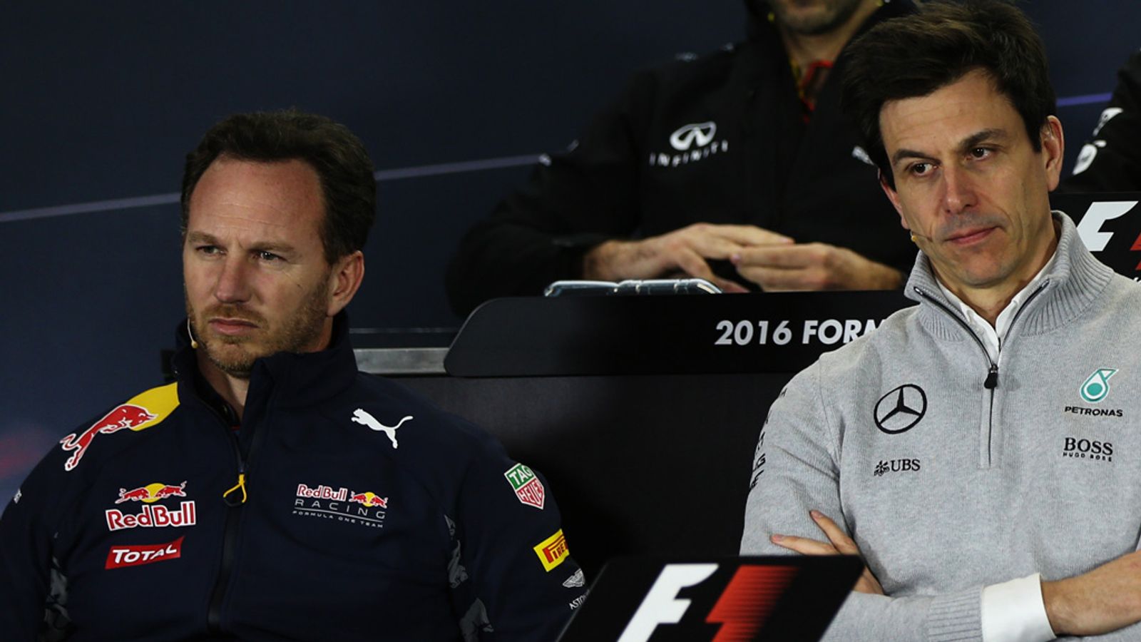 Christian Horner sends a message of concern over team radio | F1 News