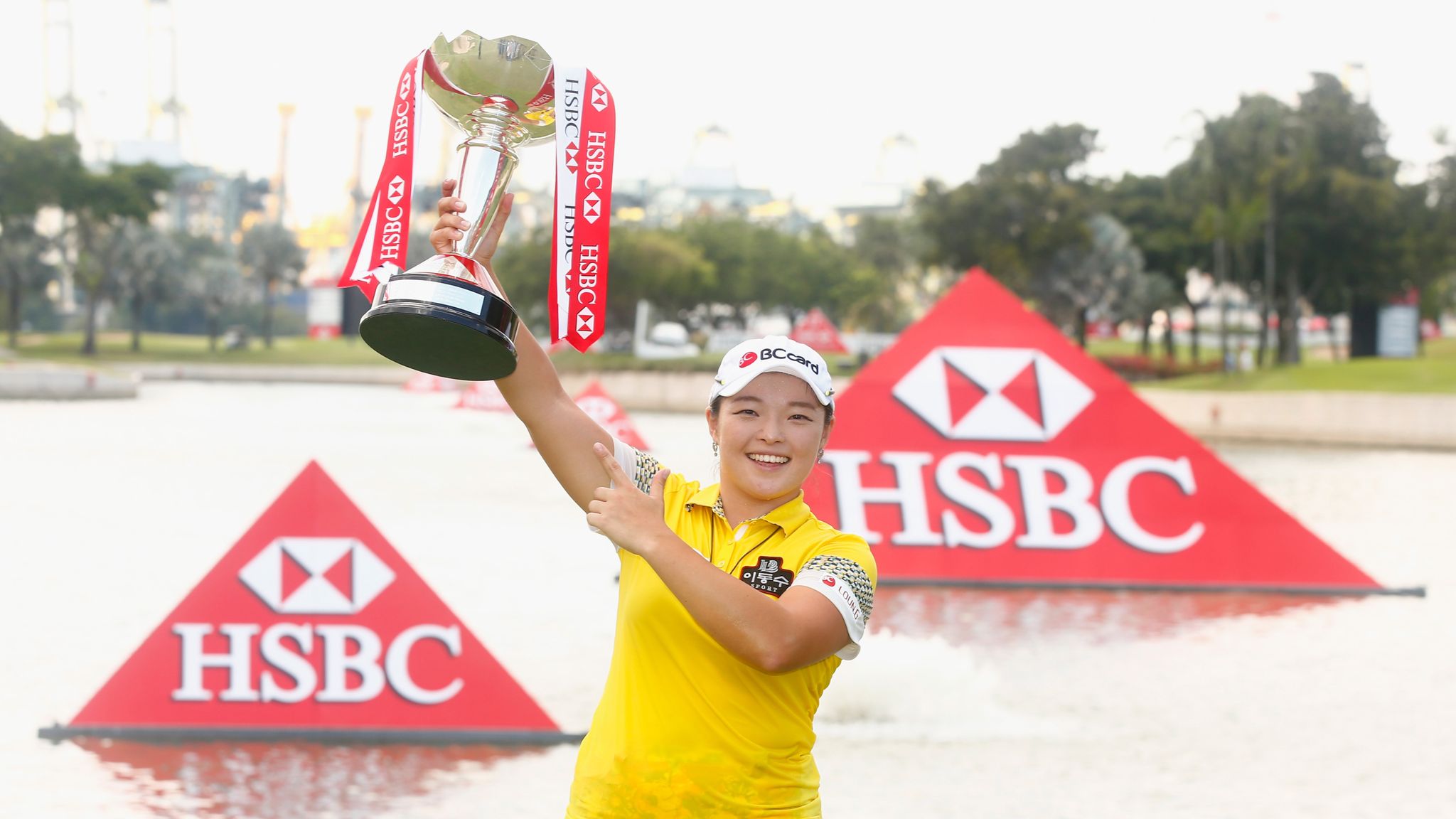 Brilliant Yang clinches LPGA Tour Championship