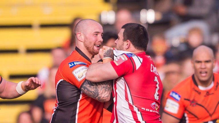Castleford's Nathan Massey and Salford's Justin Carney square up