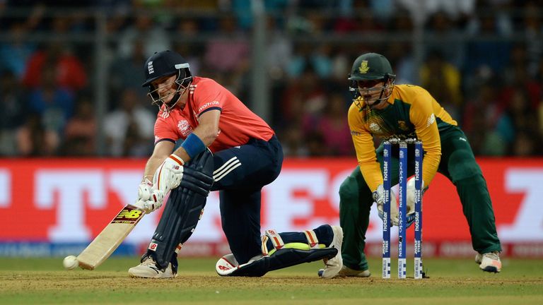 Joe Root hit 83 off 44 as England chased down a World T20 record of 230 against South Africa