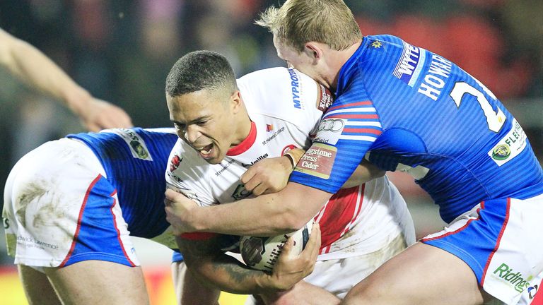 Saints had no problem defending a seven-year unbeaten home record against Wakefield
