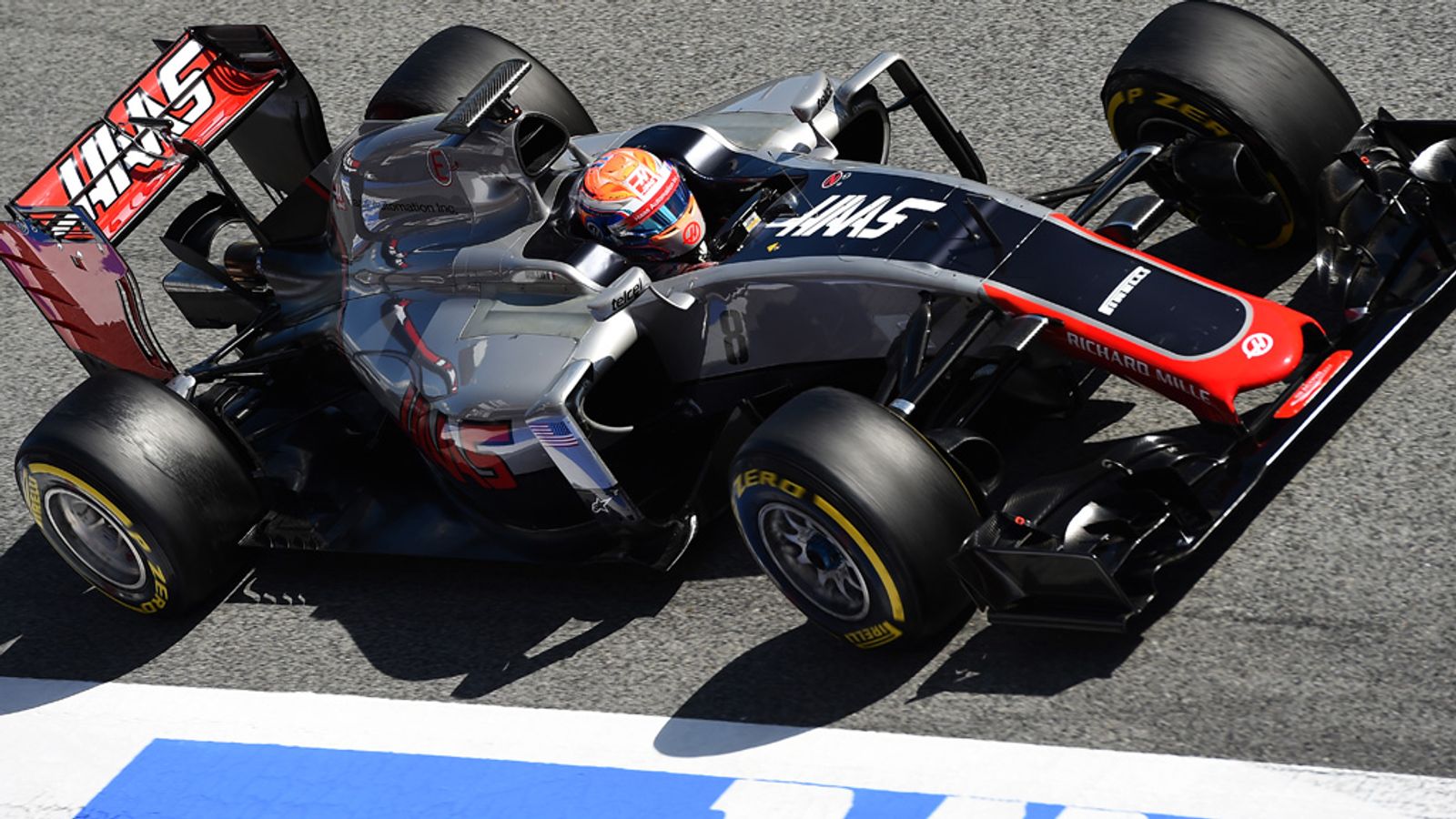 haas f1 model car