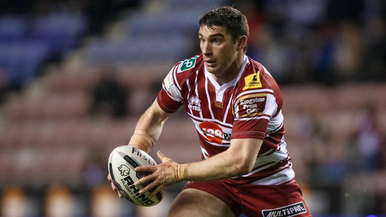 Wigan's Matty Smith hit two late drop goals