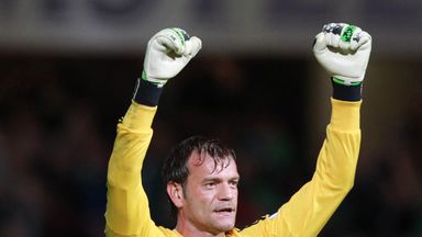 Image of Roy Carroll is back in the N Ireland squad for Tuesday night 