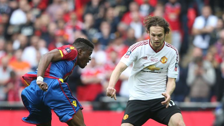 Daley Blind out of Netherlands friendlies with injury ...