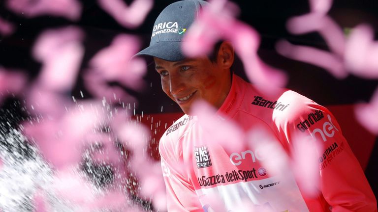 Esteban Chaves replaced Kruijswijk as race leader