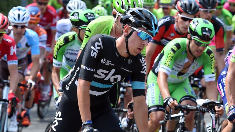 Sebastian Henao produced a strong ride to finish with the GC contenders