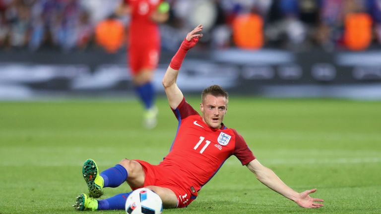 England striker Vardy will sign once he returns from Euro 2016