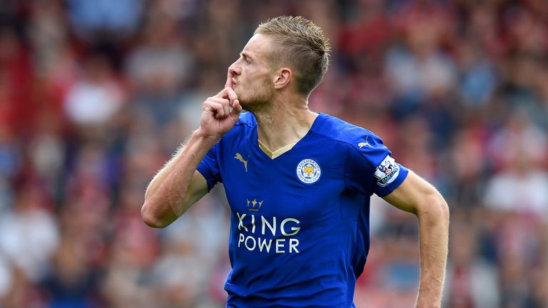 Jamie Vardy is set to stay at Leicester, says Arsene Wenger