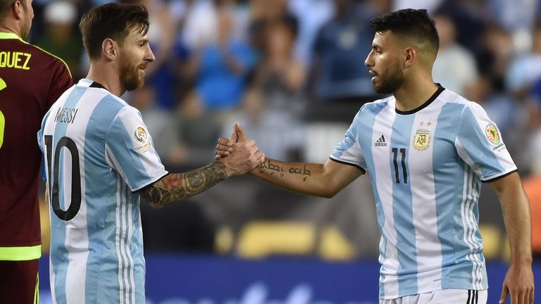 Sergio Aguero (L) is joined by Man City team-mates Pablo Zabaleta and Nicolas Otamendi in the Argentina squad