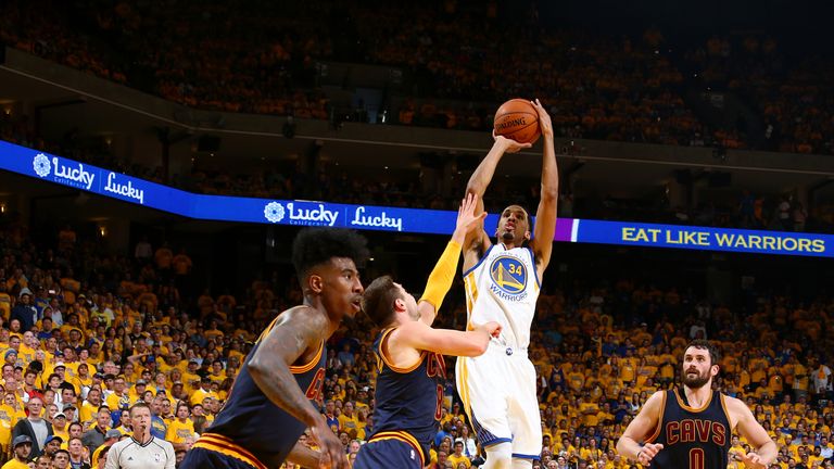 Shaun Livingston scored 20 points off the bench for the Warriors