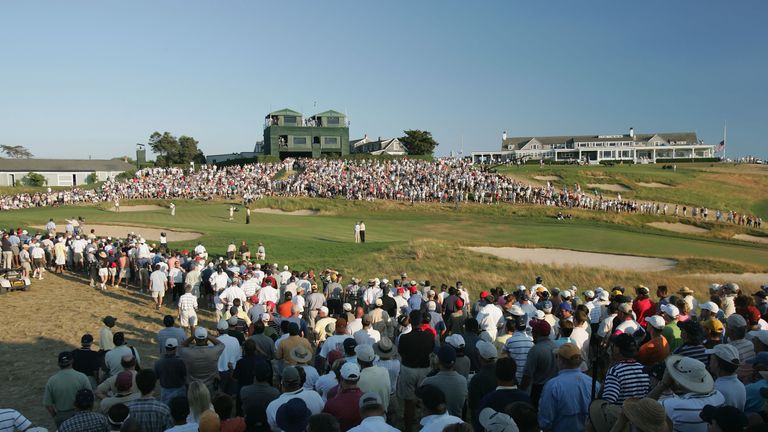 A general view of the 18th hole at Shinnecock Hills during the 2004 US Open