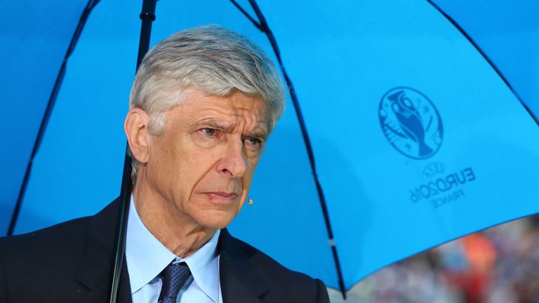 Jean-Michel Aulas says he has spoken to Arsenal boss Arsene Wenger at Euro 2016