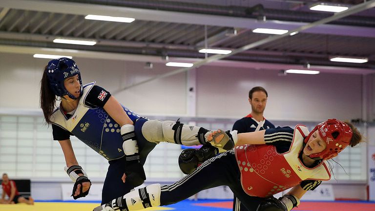 Bianca Walkden (L) trains ahead of the Rio Olympics