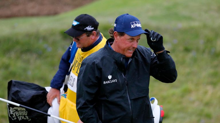 Phil Mickelson found an unusual way to keep his hat on