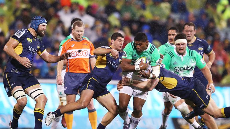 Waisake Naholo attacks for the Highlanders 