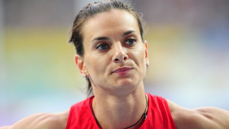 Yelena Isinbayeva wants to help Russian athletes return to elite competition