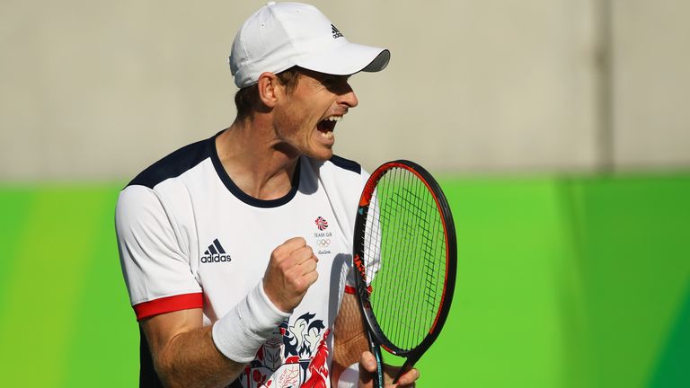 Andy Murray moves into the last eight in Rio after an epic tussle with Italy's Fabio Fognini