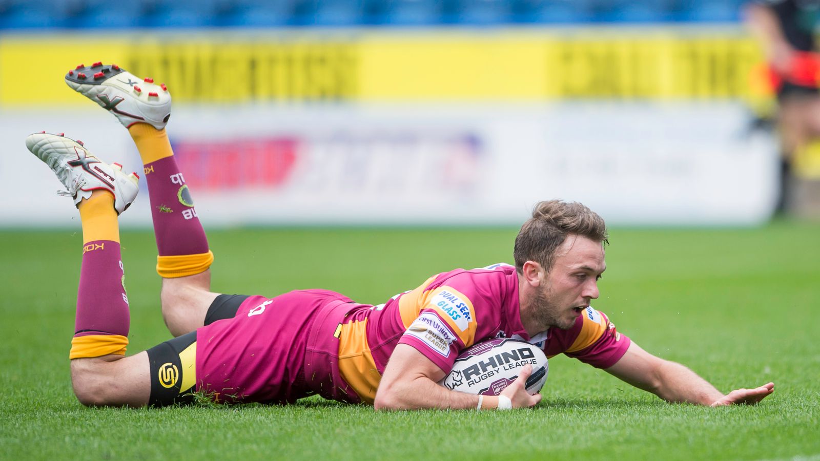 Batley Bulldogs head coach details what London Broncos centre Josh